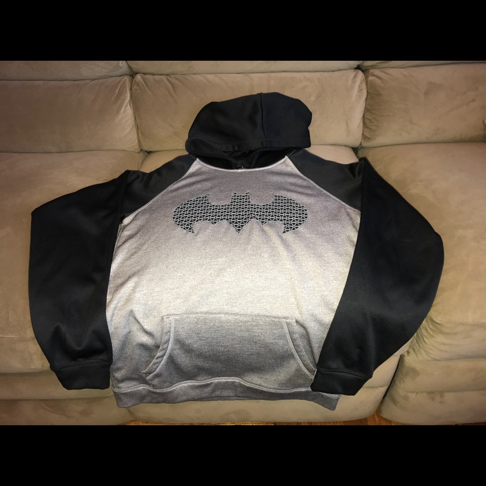 Boys Youth Batman Sweater Hoody Size XL